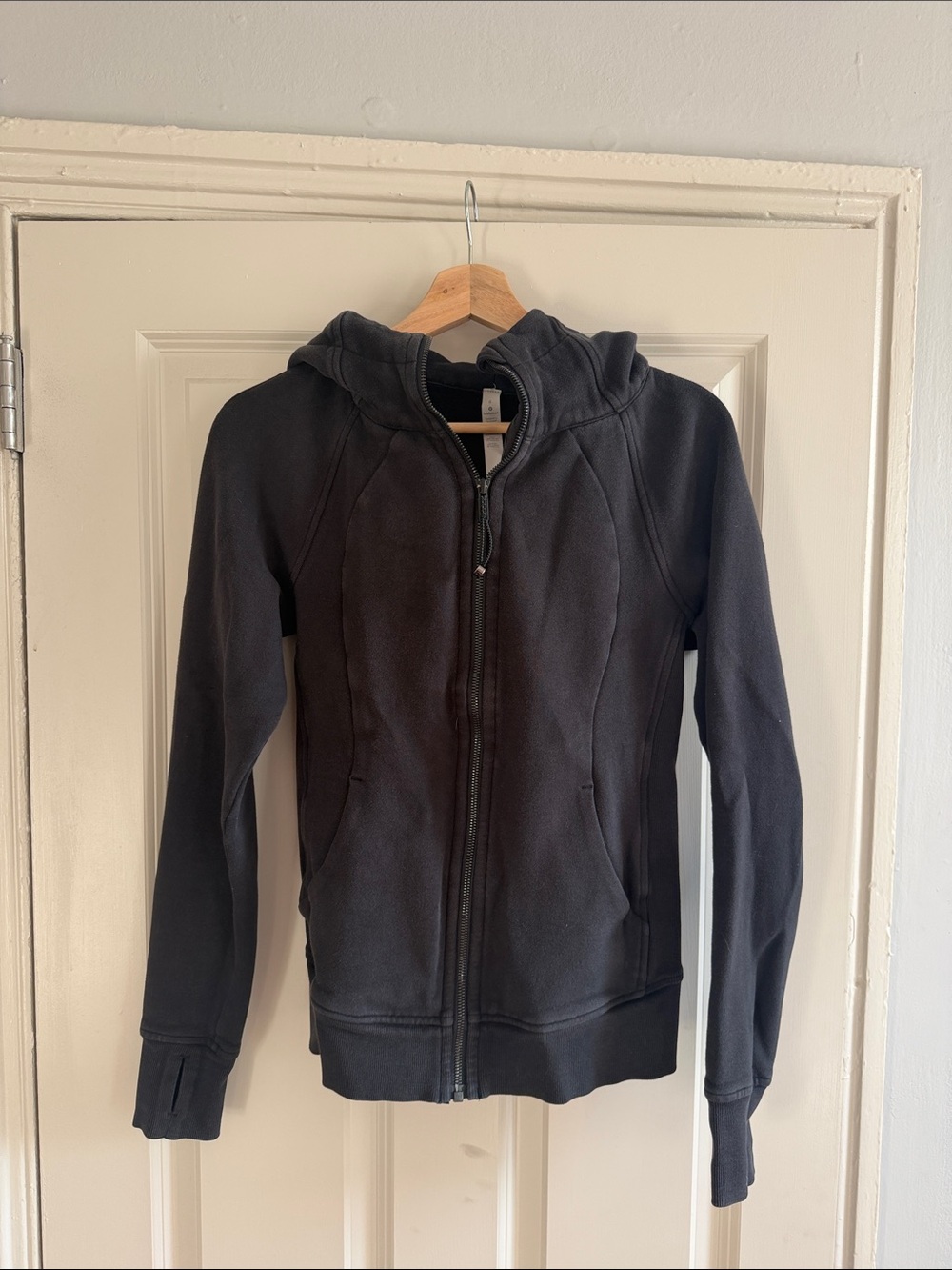 lululemon athletica Black Full-Zip Hooded Sweatshirt